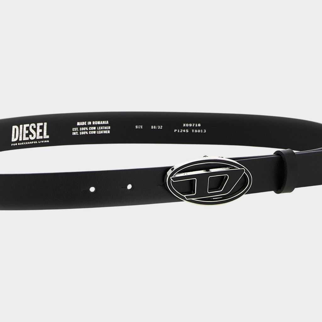 Esmire & Co Diesel B-1dr 25 black leather belt featuring a prominent silver-tone enameled oval D buckle